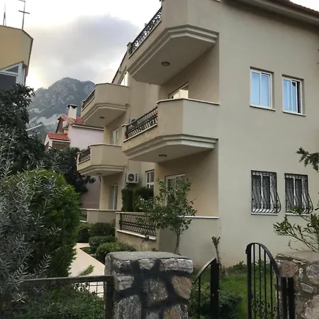 Burak Apart Turunc * Μαρμαρίς