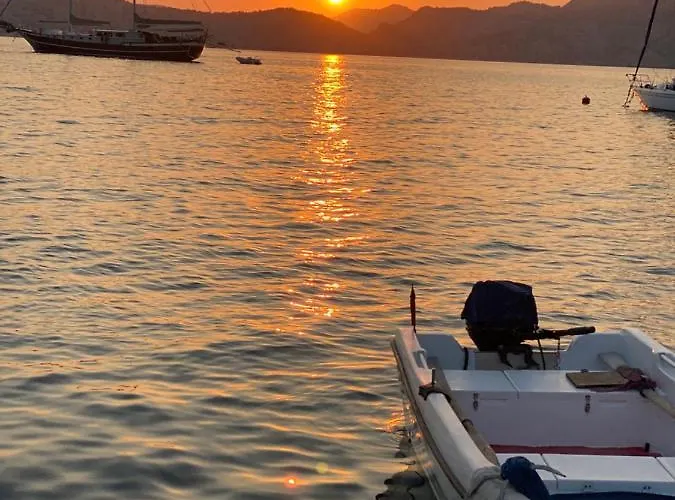 Burak Apart Turunc Marmaris