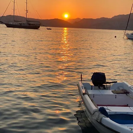 Burak Apart Turunc مرمريس