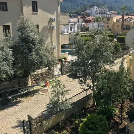 Burak Apart Turunc Marmaris